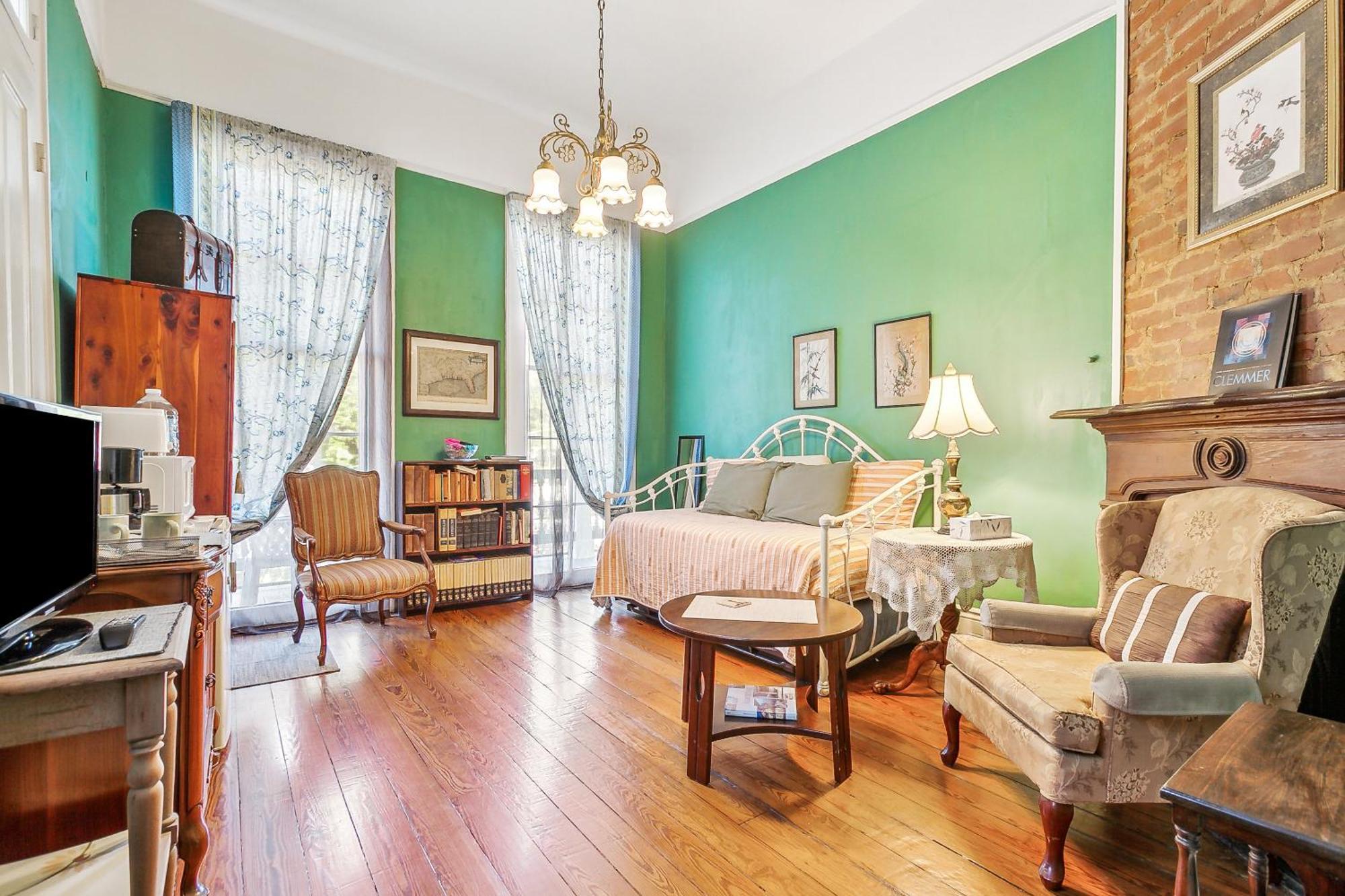 Garden District Bed And Breakfast Новый Орлеан Экстерьер фото